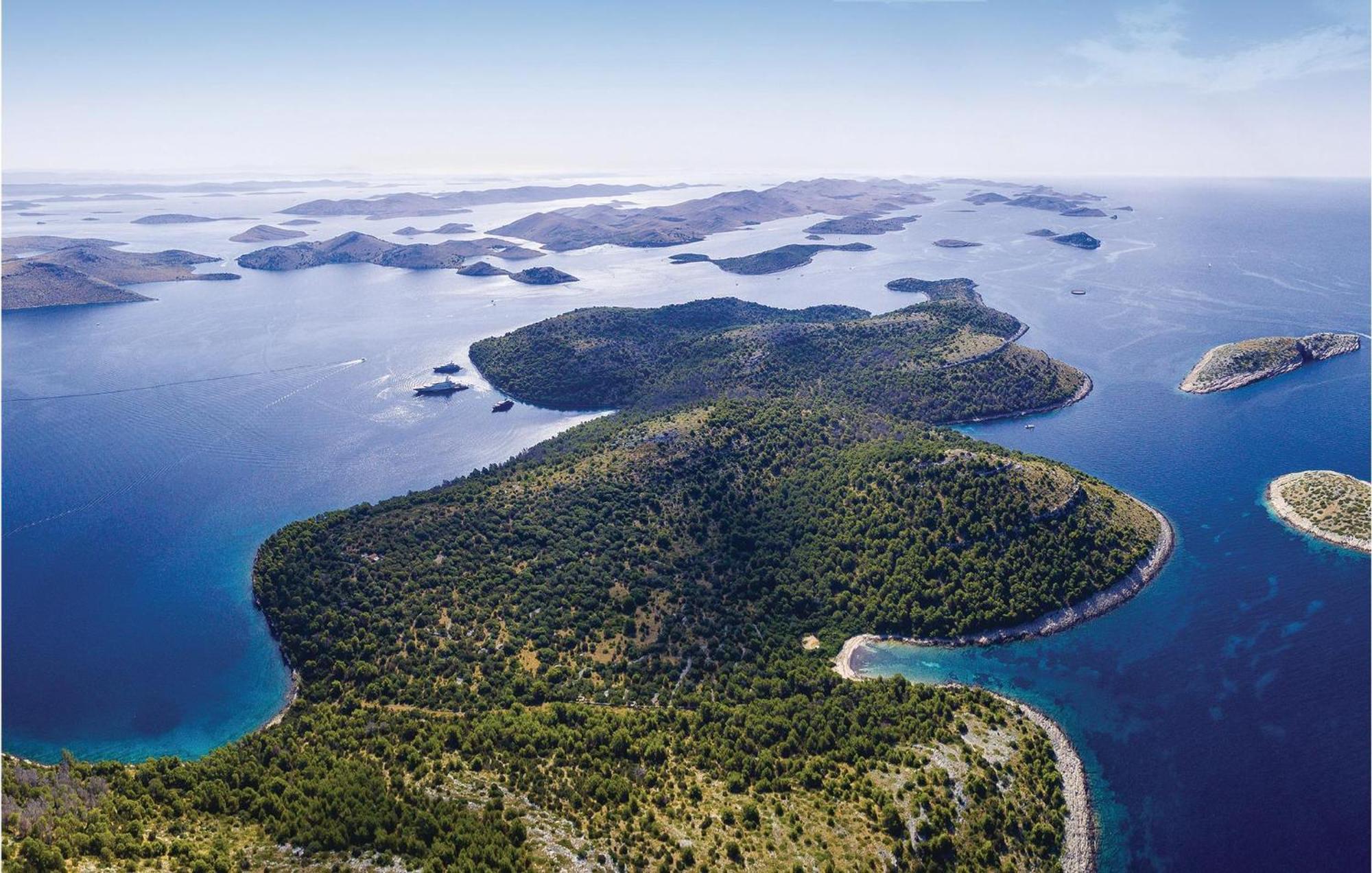 Amazing Home In Kornati With House Sea View Vrulje  Zewnętrze zdjęcie